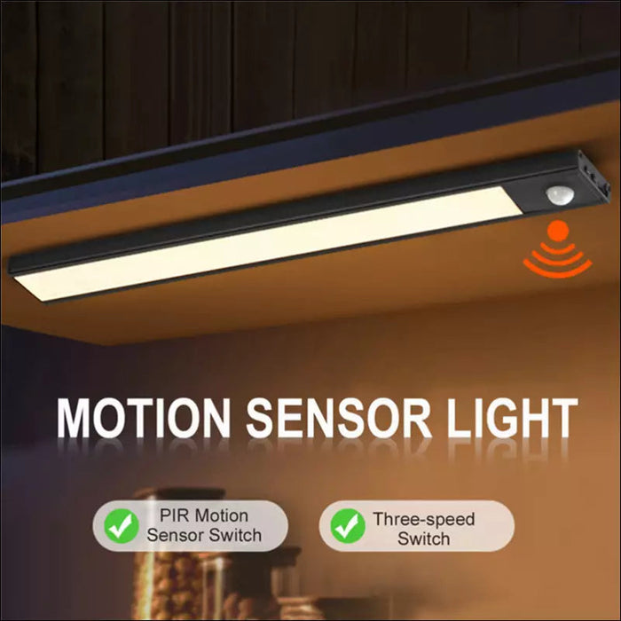 EvoGlow - Motion Sensor Strip Bar Lamp - Decorative Piece