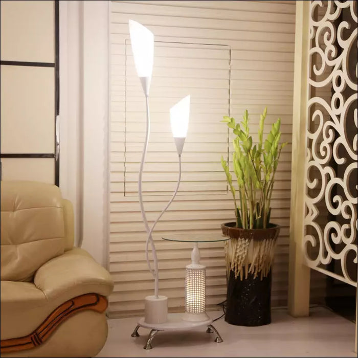 Lily Tea Table Floor Lamp - 12W LED / White - Decorative