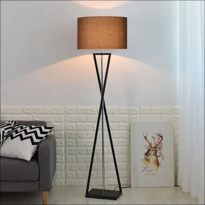 Living Room Floor Lamp Simple Sofa Vertical Table - Brown
