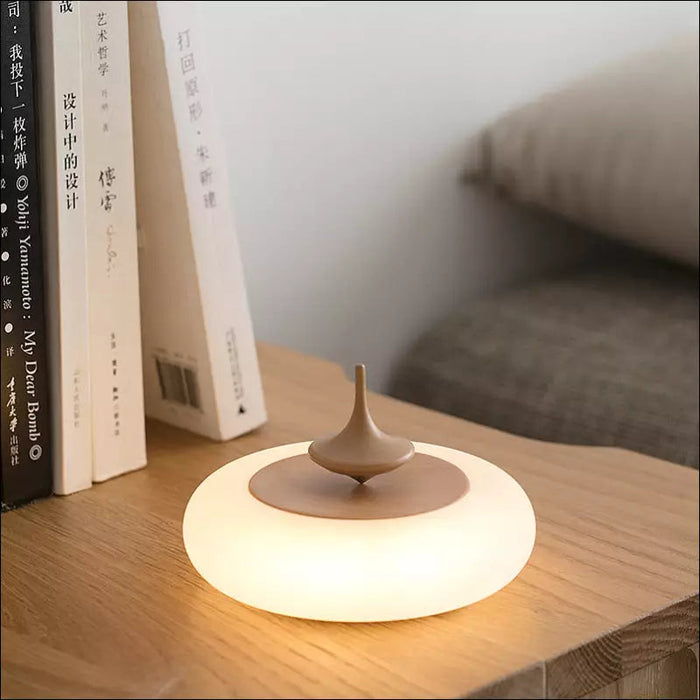 Perpetual Moving Top Light - White / USB - Decorative Piece