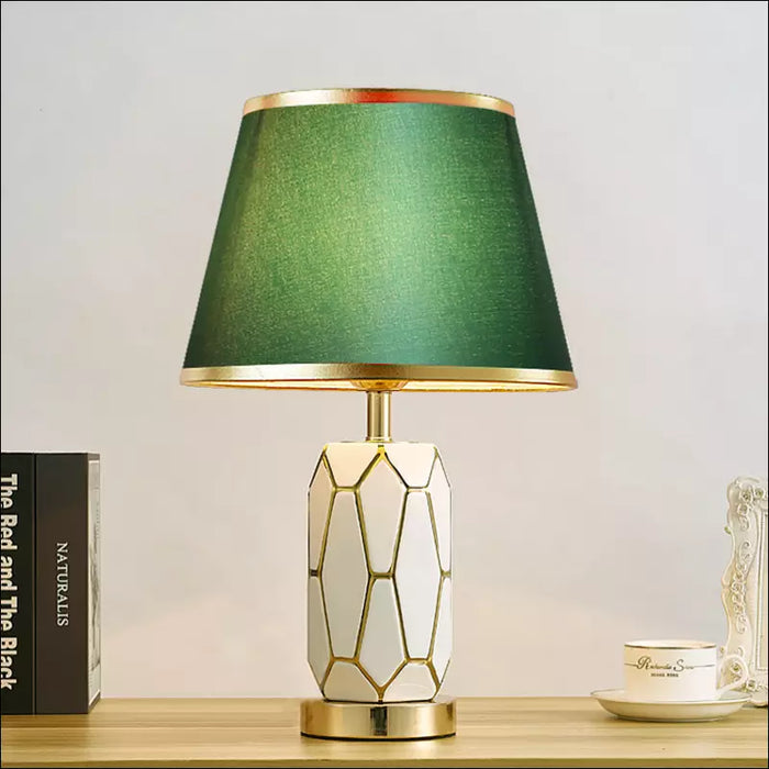 Touch American Ceramic Table Lamp - Green /